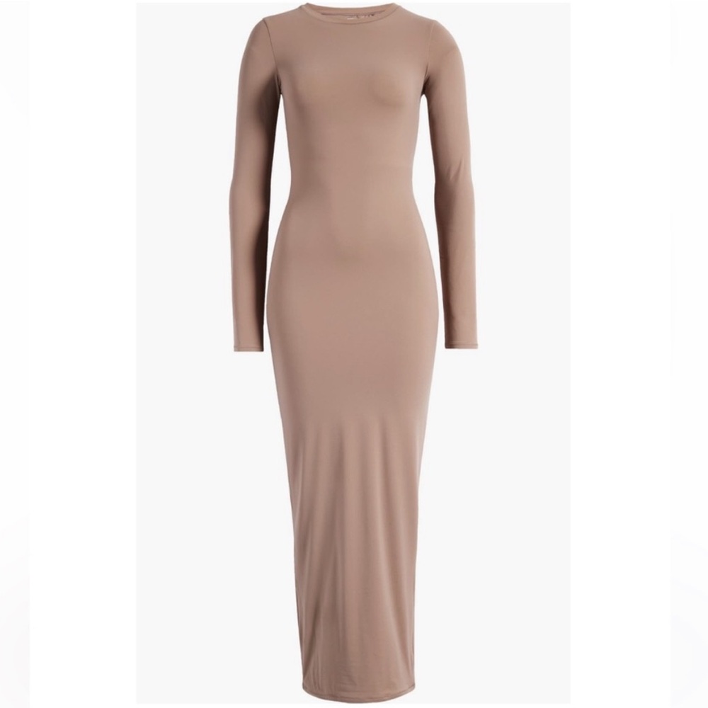 SKIMS FITS EVERYBODY CREW NECK LONG SLEEVE DRESS